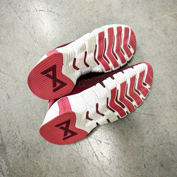 Like New! Nike Women's Free Metcon 4 'Dark Beetroot', Size 8.5 - Picture 5 of 6